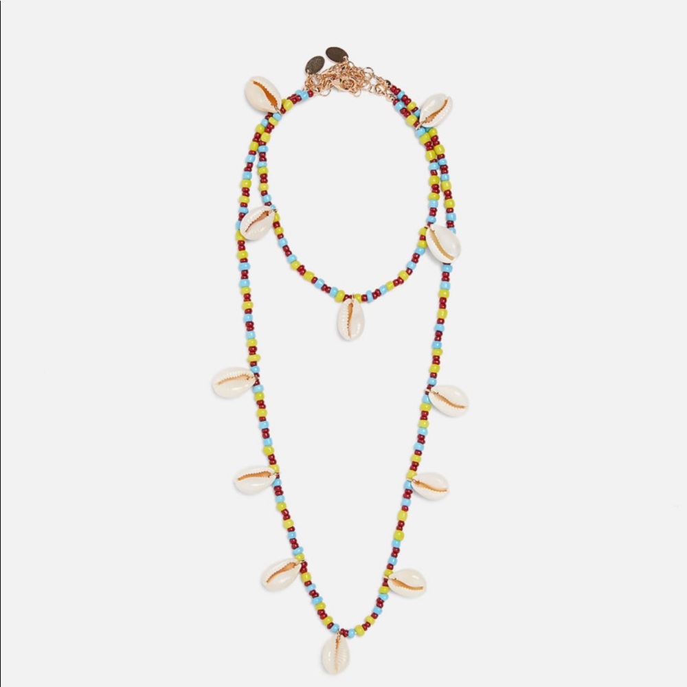 🐚 ZARA Seashell necklace and bracelet set